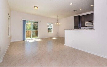 Building Photo - 126 Moultrie Village Ln