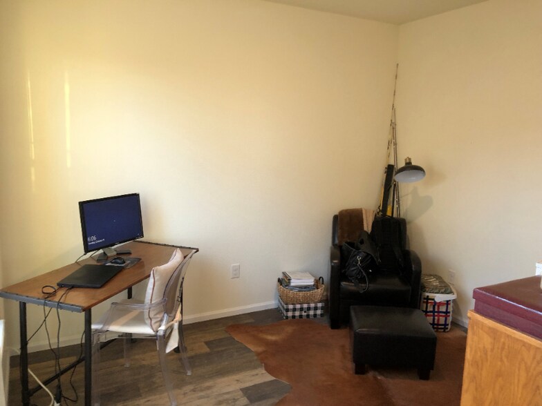 Building Photo - 302 Tigercat Wy