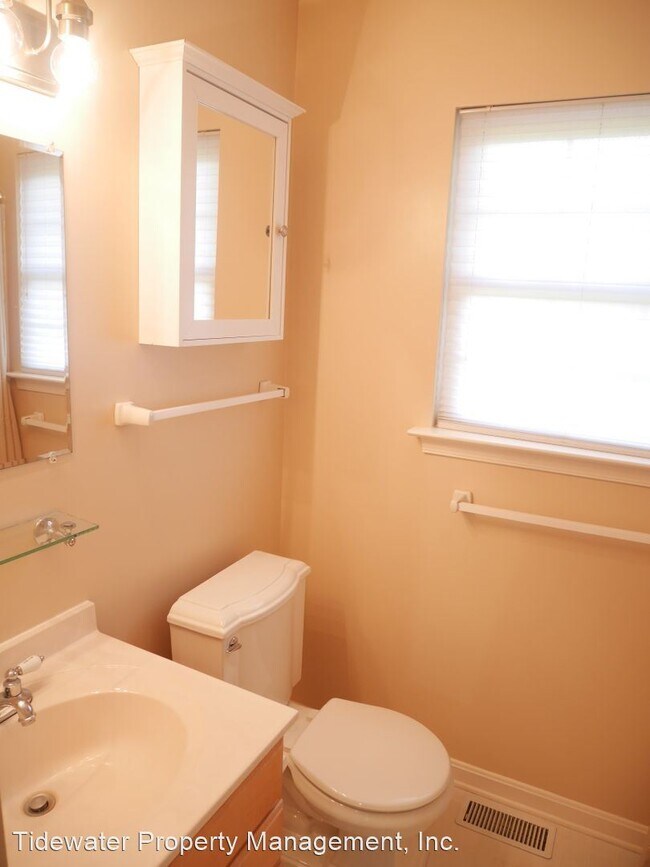 Building Photo - 2 br, 1 bath House - 2743 Rutland Rd Apt 1