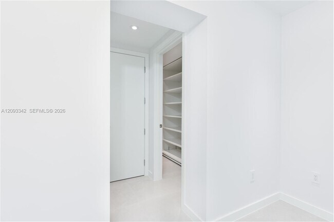 Building Photo - 1801 NE 173rd St