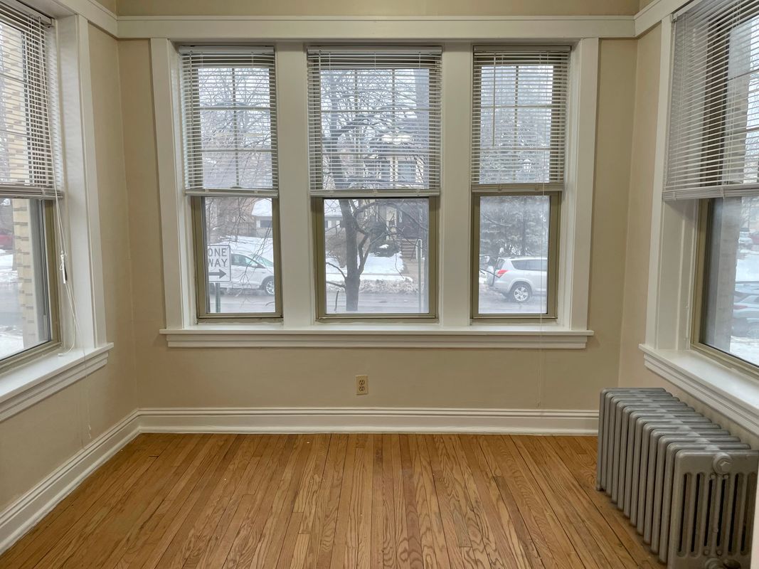 Building Photo - 548 Elmwood Ave