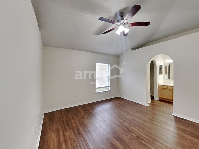 Building Photo - 30303 Pongo Way