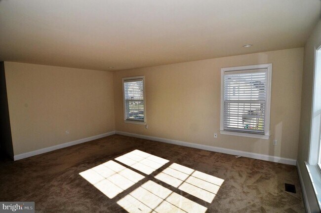 Building Photo - 1417 Stockton Rd