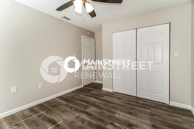 Building Photo - 3 Bedroom Pet-Friendly Home in DELAND, FL ...