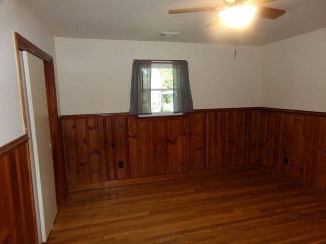 Building Photo - 3 Bedroom in Prince George County