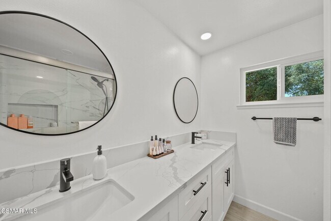 Building Photo - 3474 Farrell Cir