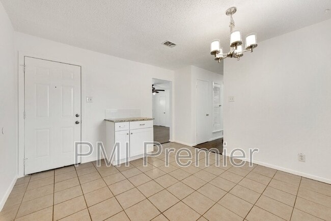 Building Photo - 1644 Americana Blvd