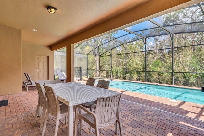 Building Photo - 8828 Bengal Ct