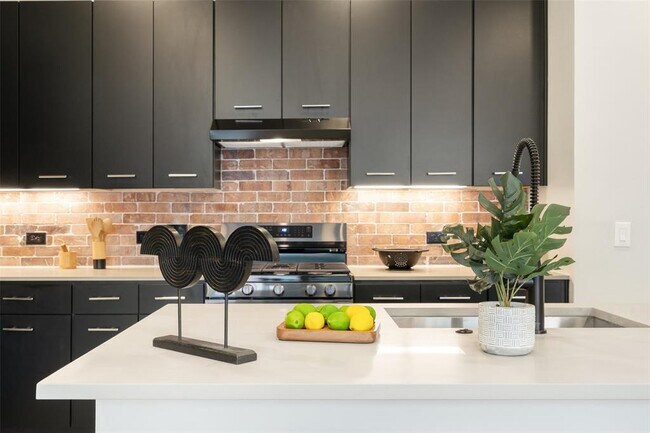 Building Photo - 4510 Terry-O Ln