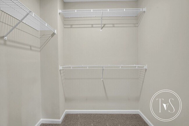 Building Photo - 200 Alcove Ct