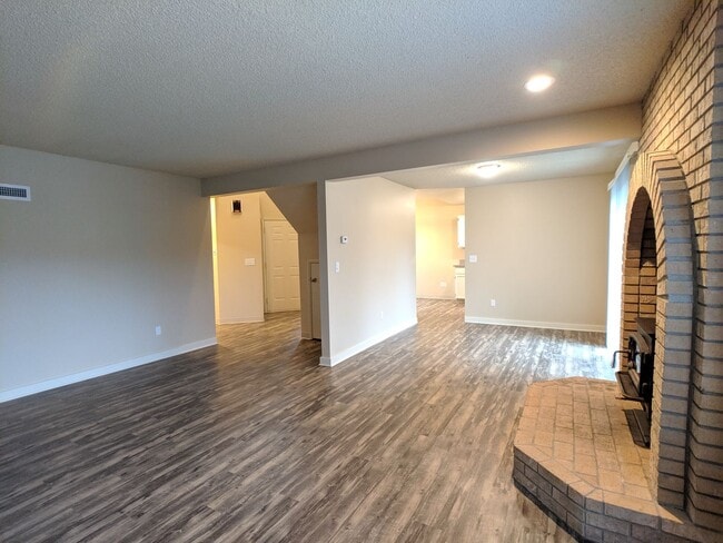 Building Photo - 7222 63rd St Ct W