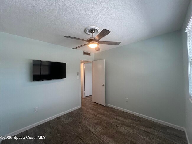 Building Photo - 8401 N Atlantic Ave