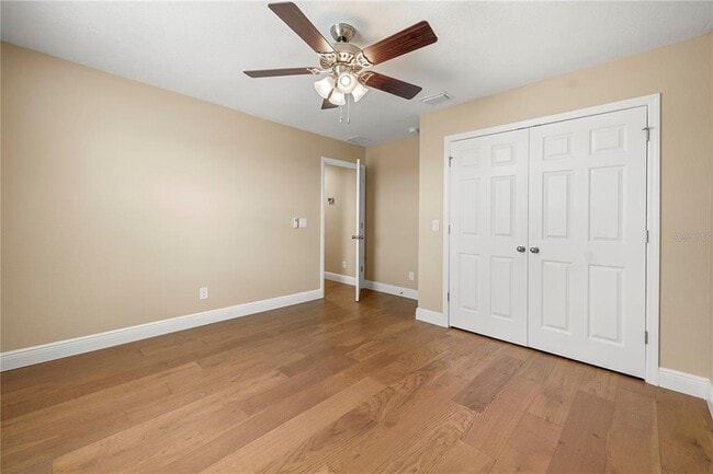 Building Photo - 2049 Heart Lk Dr