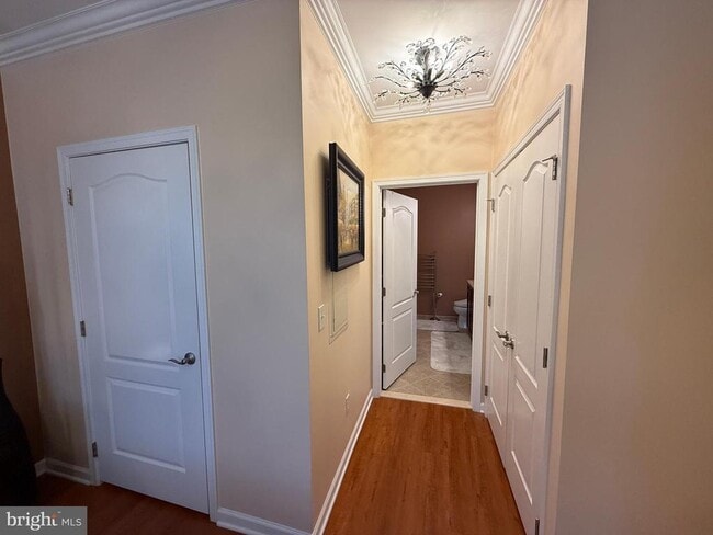 Building Photo - 266 Carson Terrace