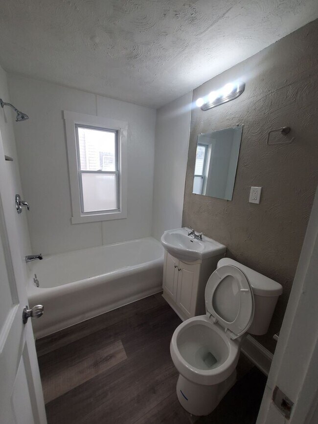 Building Photo - 2707-2709 N 47th St. (Duplex)(ACE PROPERTY)