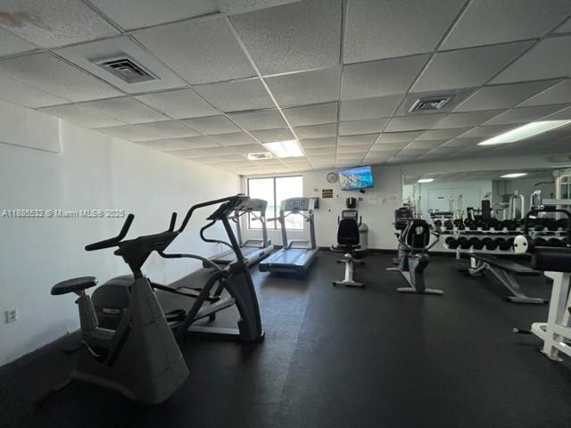 Building Photo - 3725 S Ocean Dr