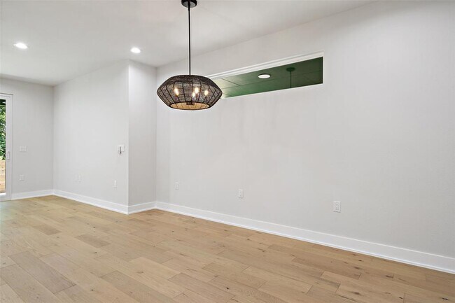 Building Photo - 5109 Stone Gate Dr