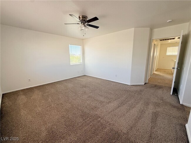 Building Photo - 5968 Hickory Nut Ave