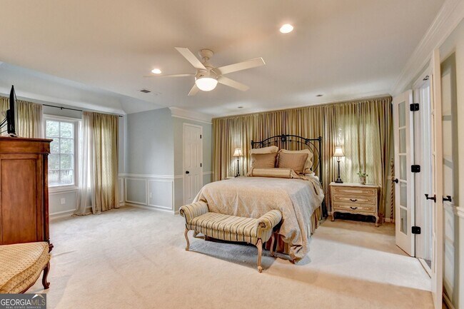 Building Photo - 2611 Briers N Dr