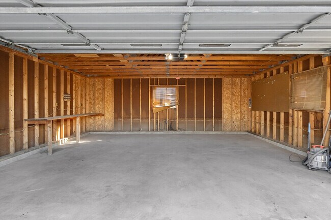 Building Photo - 1019 Central Ave