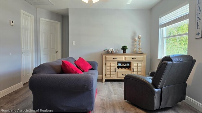 Building Photo - 681 Lake June Rd