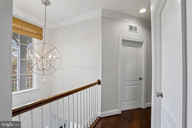 Building Photo - 1412 Musgrove Alley