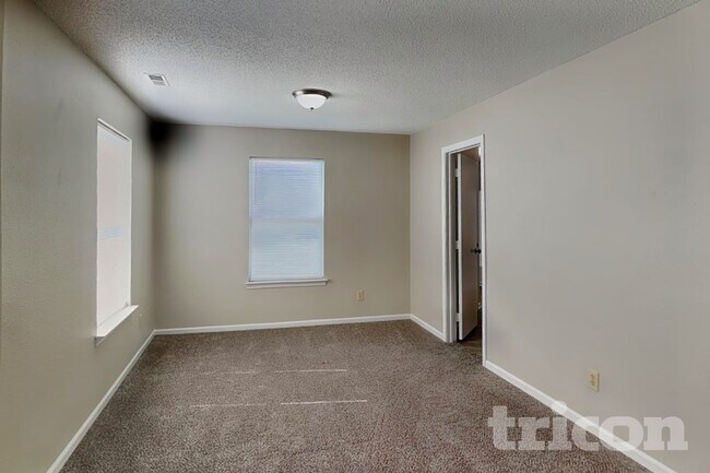 Building Photo - 7771 Mistflower Ln