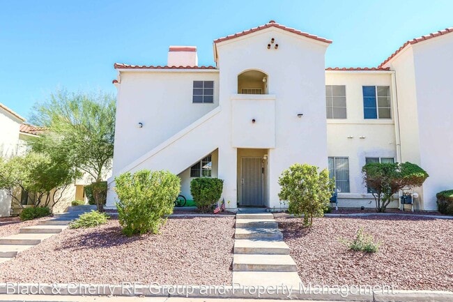 Primary Photo - 2 br, 2 bath House - 698 S Racetrack Unit 824