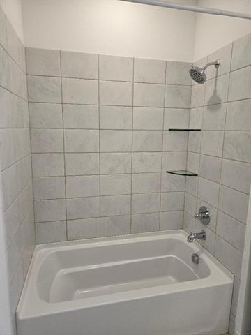 Building Photo - 2820 Maidenhair Ln