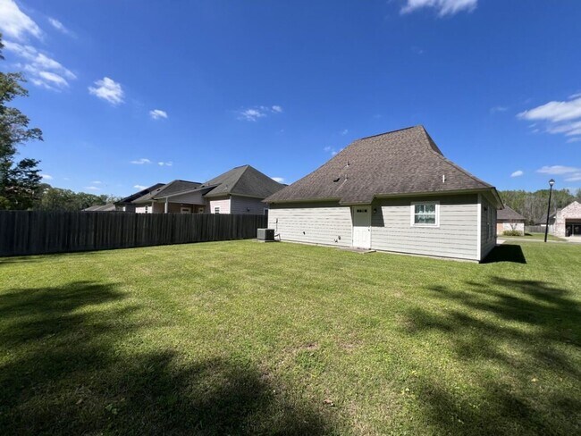 Building Photo - Cozy 3BR/2BA Home in Copper Oaks – Move-In Ready!