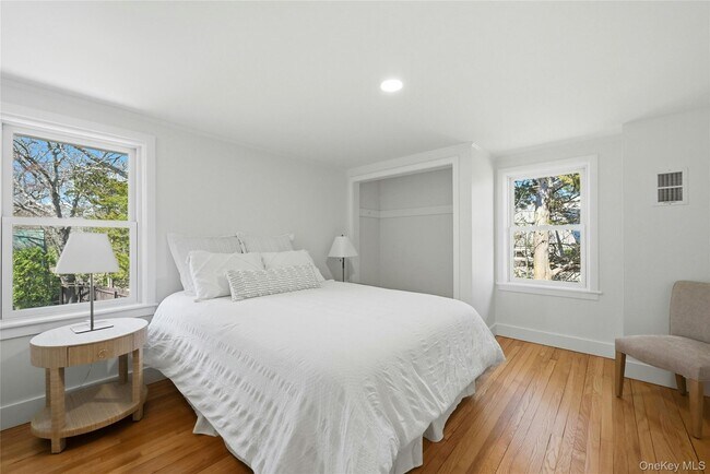 Building Photo - 8908 Peconic Bay Blvd