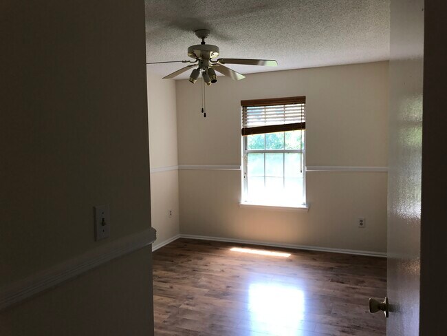 Second BR - 29 Amberly Ct