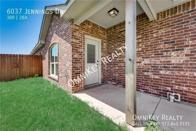 Building Photo - 6037 Jennings Dr