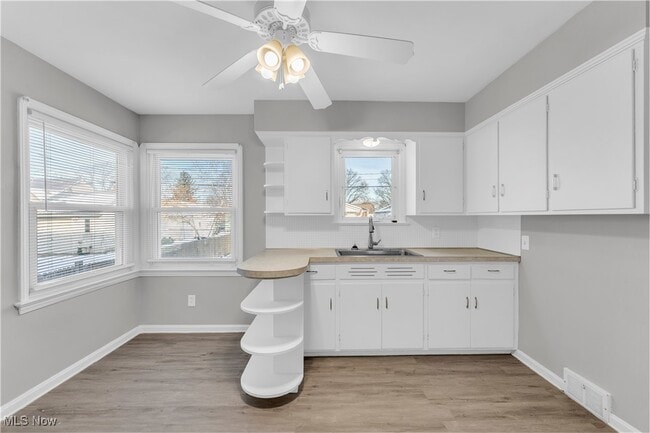 Building Photo - 6306 Westlake Ave