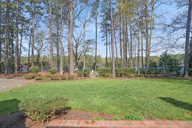 Building Photo - 14279 Eastfield Dr