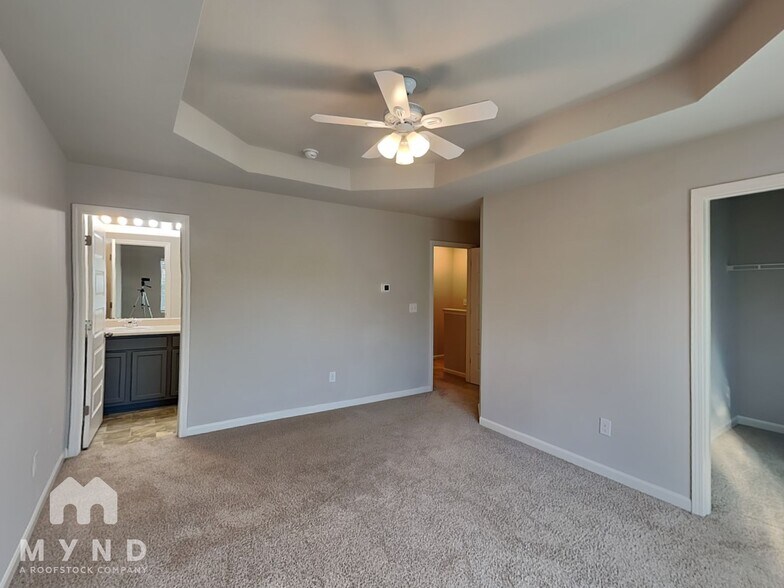 Building Photo - 2650 Parrish Ct