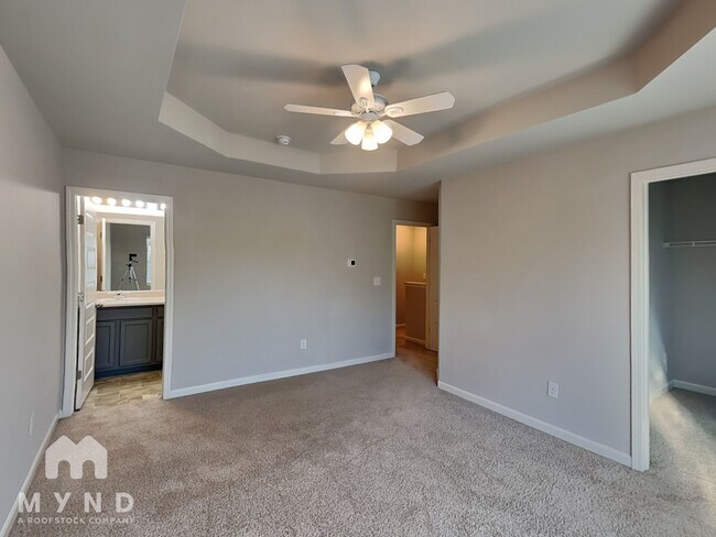 Building Photo - 2650 Parrish Ct