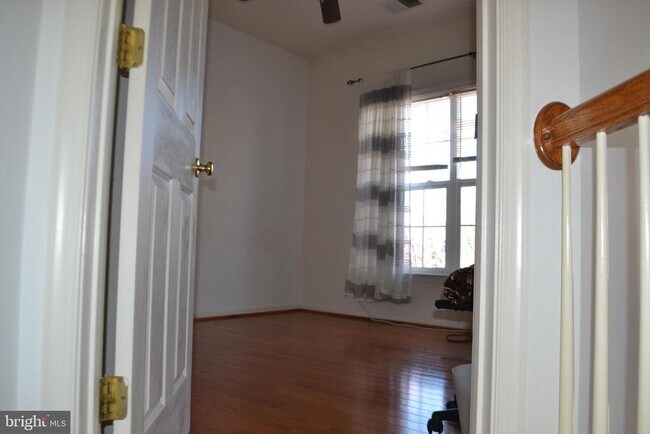 Building Photo - 44339 Apache Cir