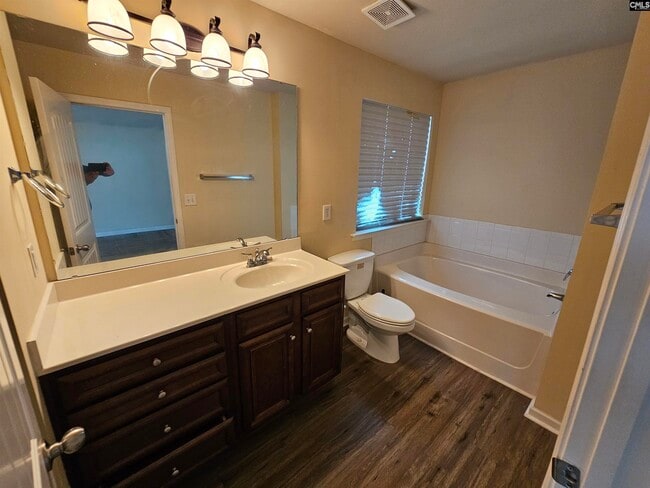 Building Photo - 296 Knight Valley Cir