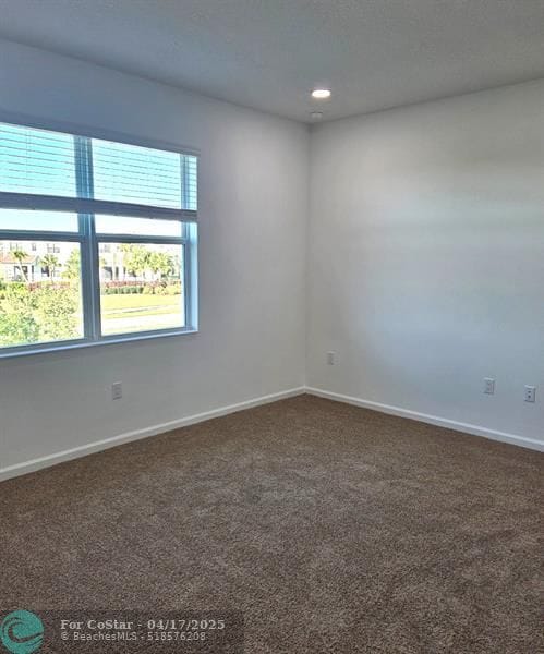 Building Photo - 5300 Thatcher Ct