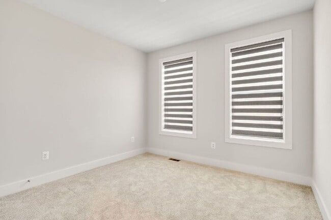 Building Photo - Spacious 3 Bedroom Condo Near VCU & VUU – Most Utilities Included – $3,000/mo