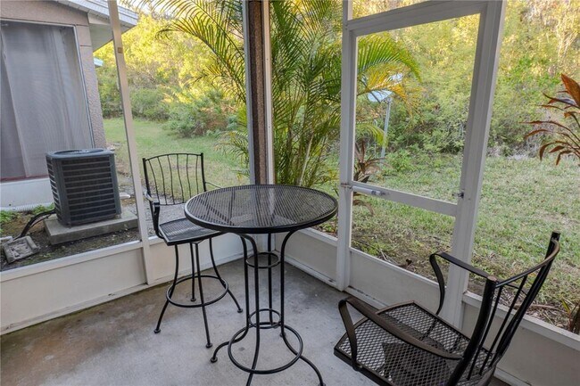 Building Photo - 8208 Downpatrick Ct