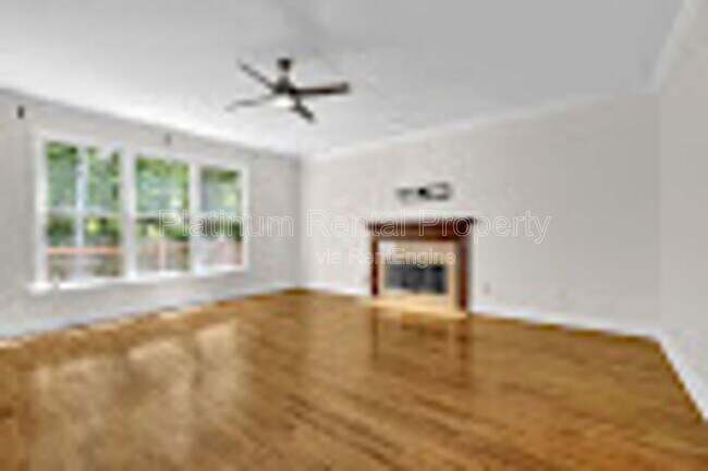 Building Photo - 230 Graystone Way
