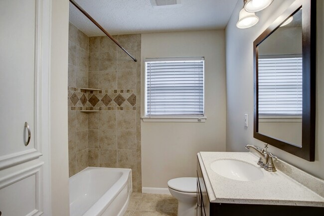 Building Photo - 9638 Maribelle Way