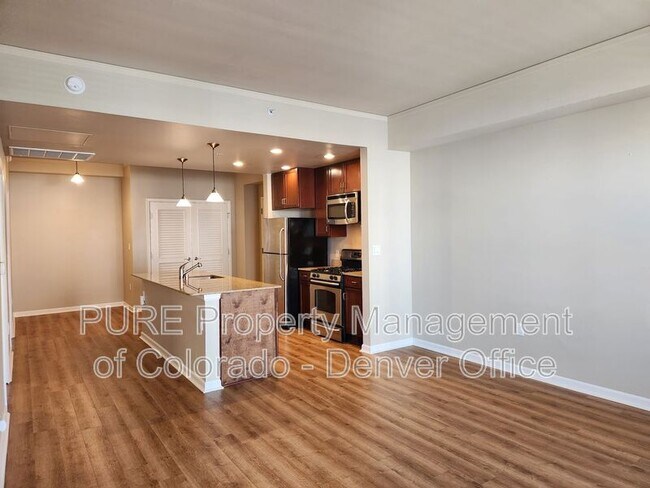 Building Photo - 1975 N Grant St