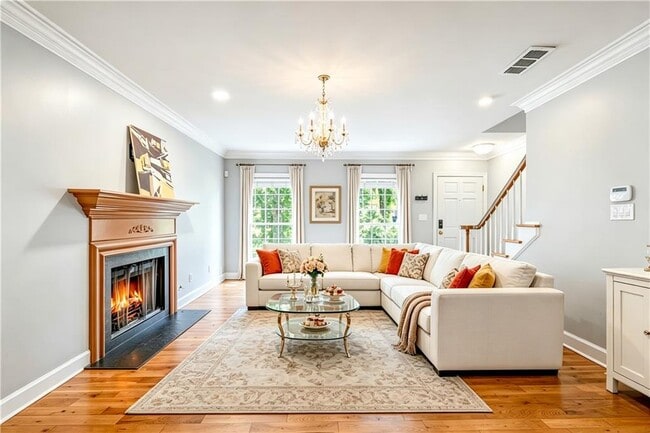 Building Photo - 46 Mt Vernon Cir