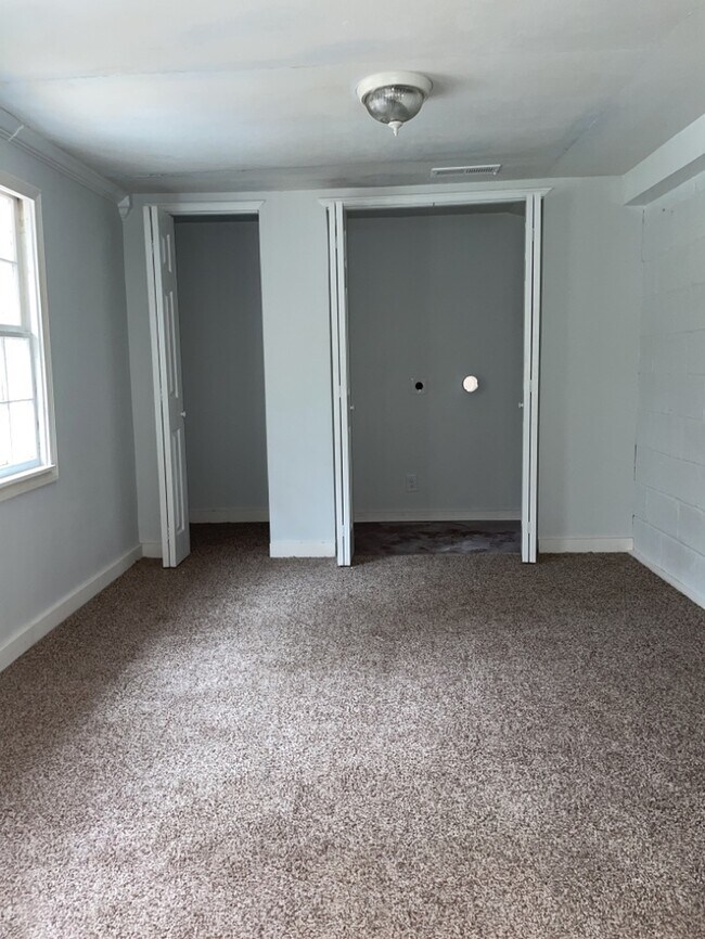 Building Photo - 3 Bedroom Belton Home