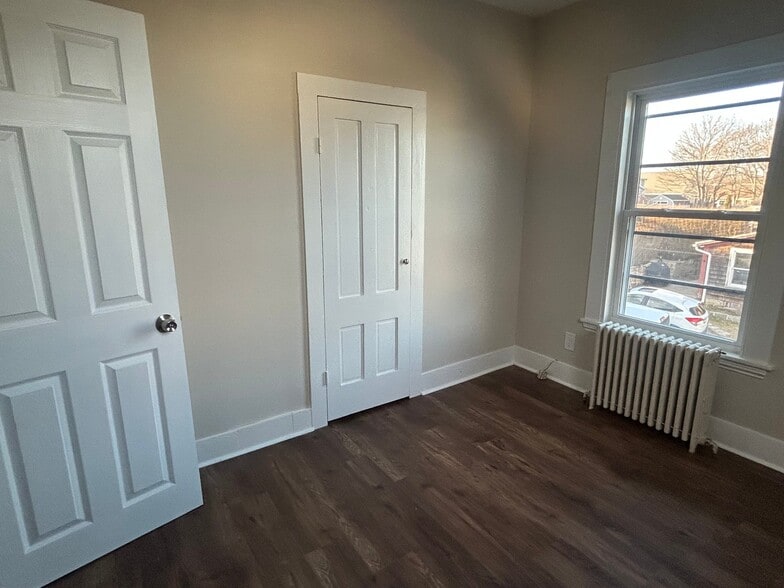 Building Photo - 68 Perkins St