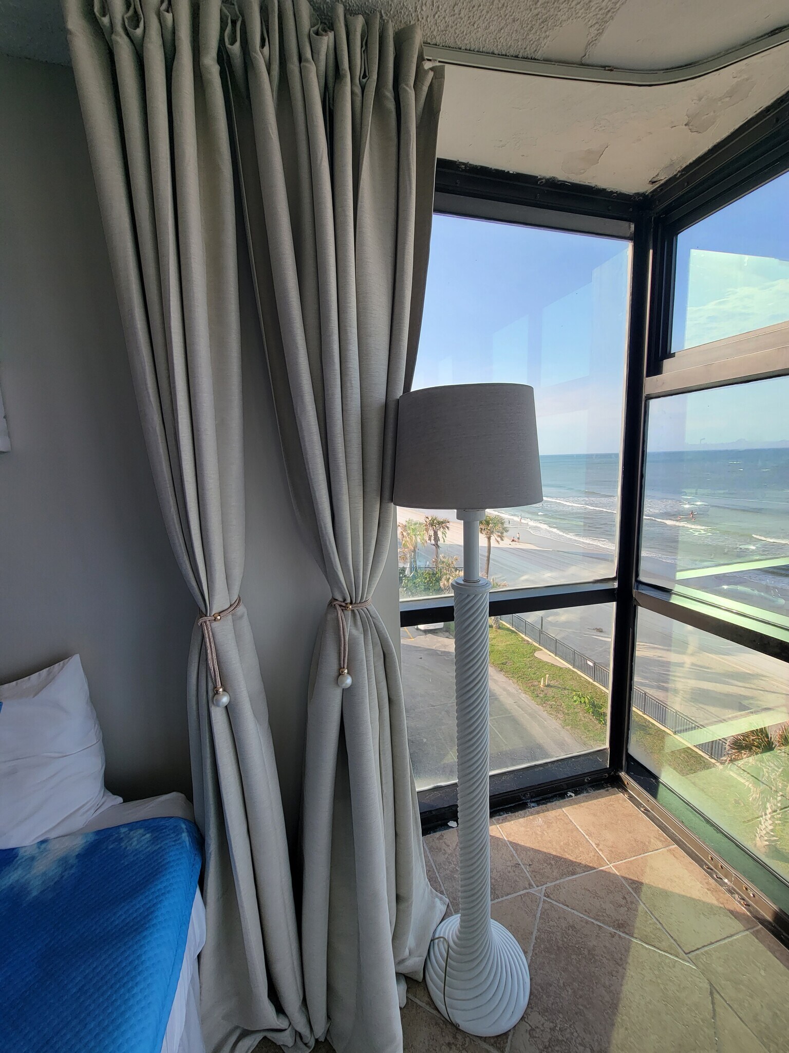 Building Photo - 1909 S Atlantic Ave