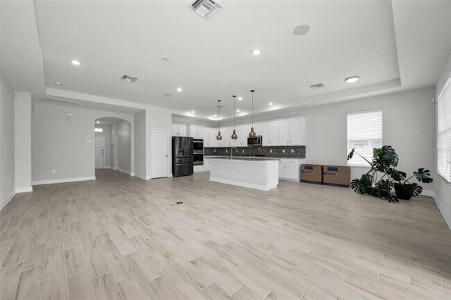 Building Photo - 21654 Billowy Jaunt Dr